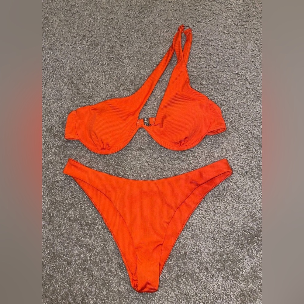 Range One Shoulder Bikini Set - image 1